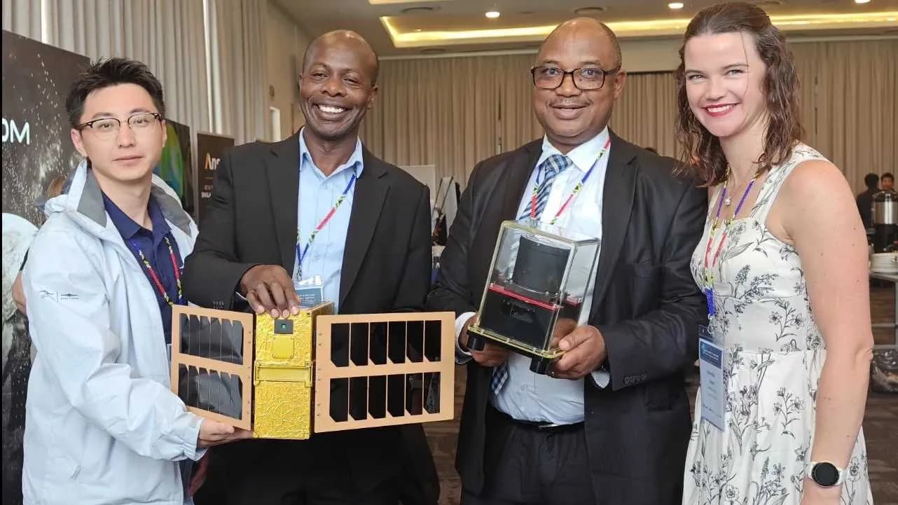 地卫二新品于南非全球首发